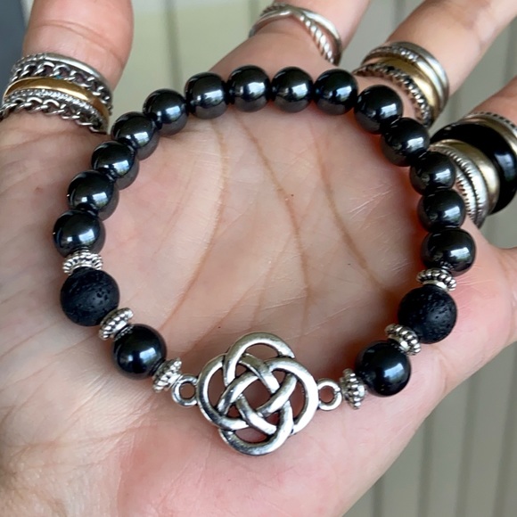 Silver Celtic knot lava rock & hematite bracelet - Picture 7 of 14